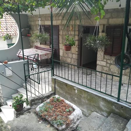 Apartmani Maruncic Omis Exterior photo